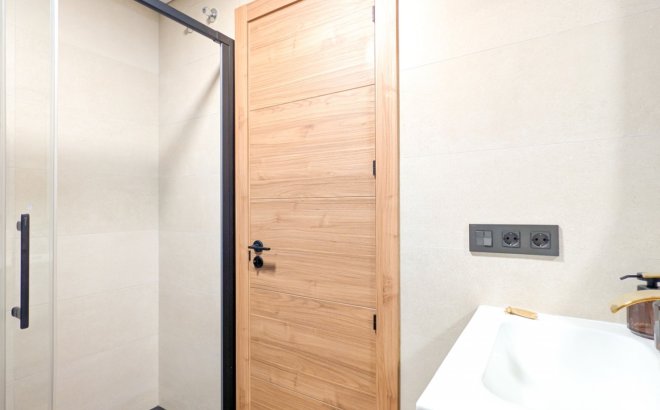 Herverkoop - Appartement -
Torrevieja - Costa Blanca