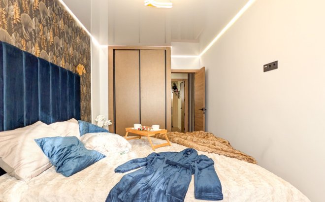 Herverkoop - Appartement -
Torrevieja - Costa Blanca