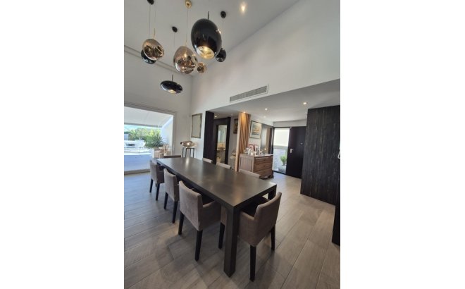 Revente - Villa -
La Finca Golf Resort - Inland