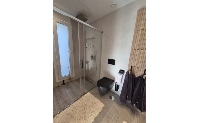 Revente - Villa -
La Finca Golf Resort - Inland