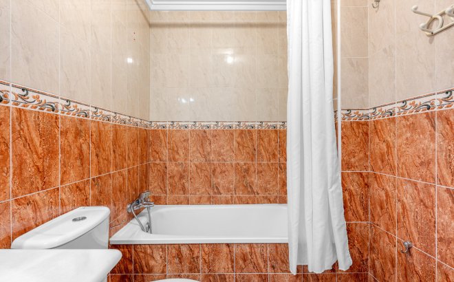 Revente - Appartement -
Torrevieja - Costa Blanca