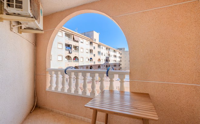 Revente - Appartement -
Torrevieja - Costa Blanca