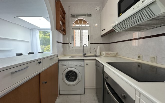 Herverkoop - Dúplex -
La Mata - Costa Blanca