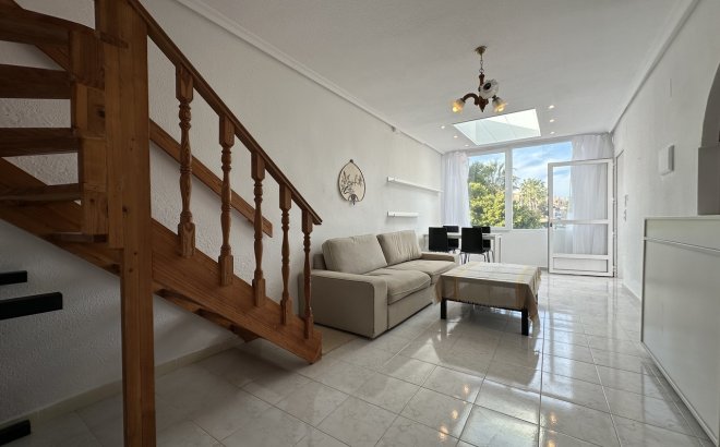 Herverkoop - Dúplex -
La Mata - Costa Blanca