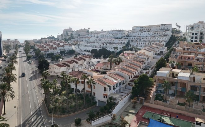 Herverkoop - Dúplex -
La Mata - Costa Blanca