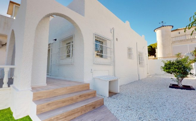 Herverkoop - Bungalow -
Orihuela Costa - Costa Blanca