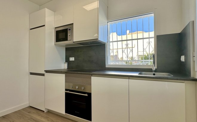 Herverkoop - Bungalow -
Orihuela Costa - Costa Blanca