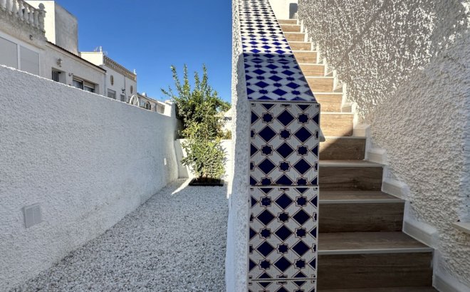 Herverkoop - Bungalow -
Orihuela Costa - Costa Blanca