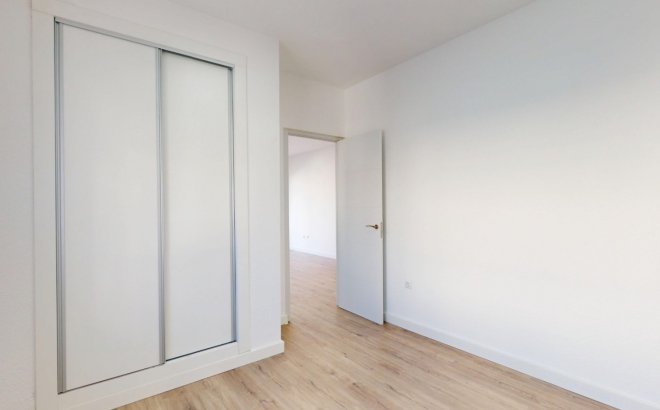 Herverkoop - Bungalow -
Orihuela Costa - Costa Blanca