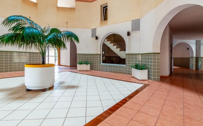 Herverkoop - Appartement -
Torrevieja - Playa de los Locos