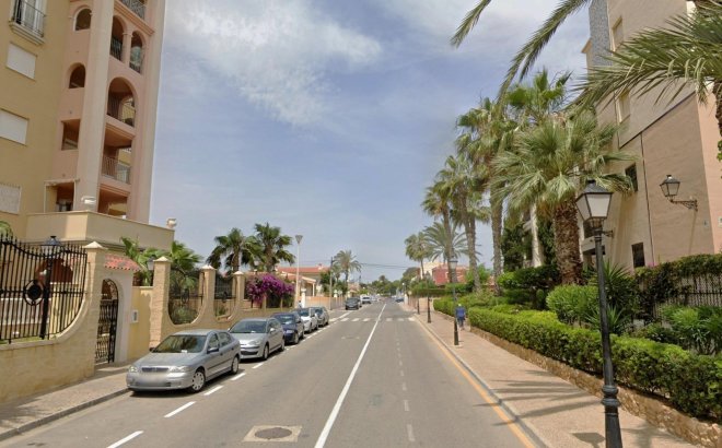 Revente - Appartement -
Torrevieja - Playa de los Locos