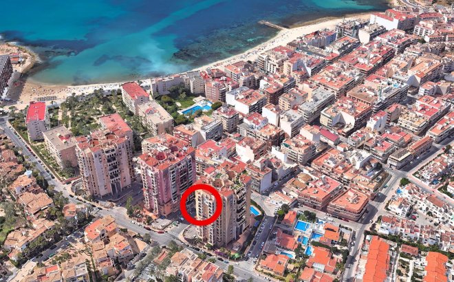Revente - Appartement -
Torrevieja - Playa de los Locos