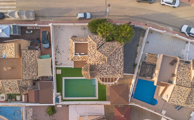 Revente - Villa -
Ciudad Quesada