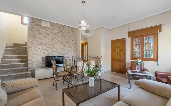 Revente - Villa -
Ciudad Quesada