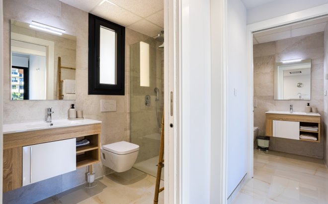 Revente - Appartement -
Orihuela Costa - Costa Blanca