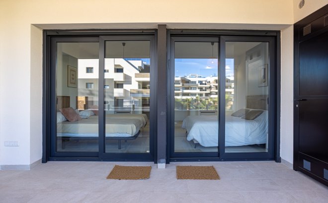 Revente - Appartement -
Orihuela Costa - Costa Blanca