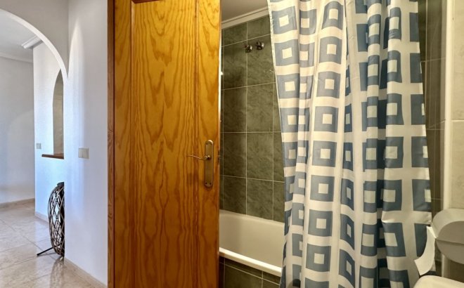 Resale - Apartment -
Torrevieja - Costa Blanca