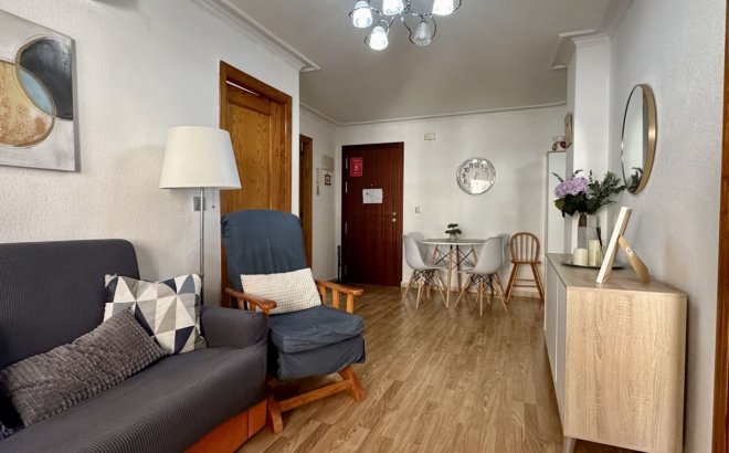 Revente - Appartement -
Torrevieja - Costa Blanca