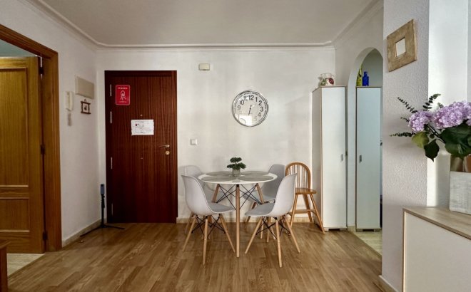 Revente - Appartement -
Torrevieja - Costa Blanca