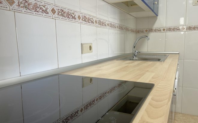 Revente - Appartement -
Torrevieja - El Molino