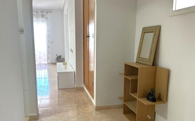 Revente - Appartement -
Torrevieja - El Molino