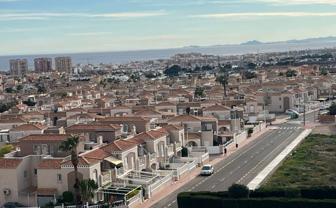 Resale - Apartment -
Torrevieja - Aguas Nuevas