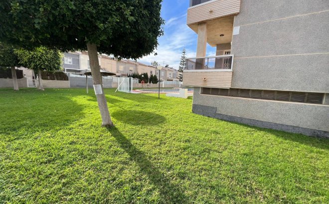 Resale - Apartment -
Torrevieja - Aguas Nuevas