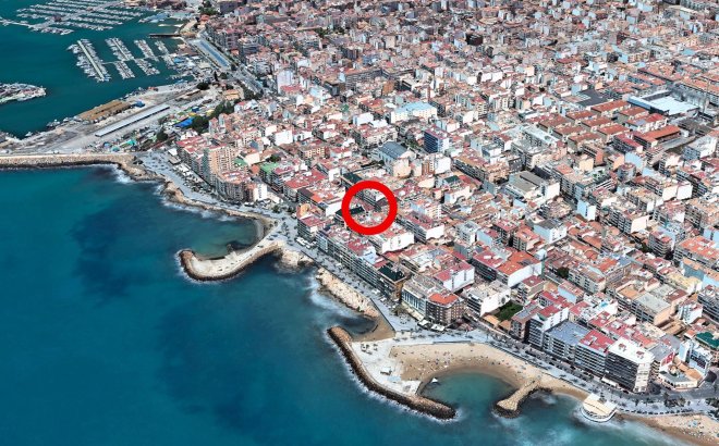 Revente - Appartement -
Torrevieja - Paseo Maritimo