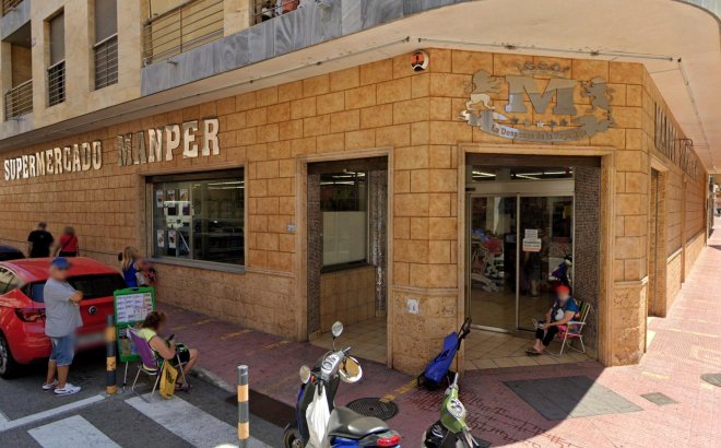 Revente - Appartement -
Torrevieja - Paseo Maritimo