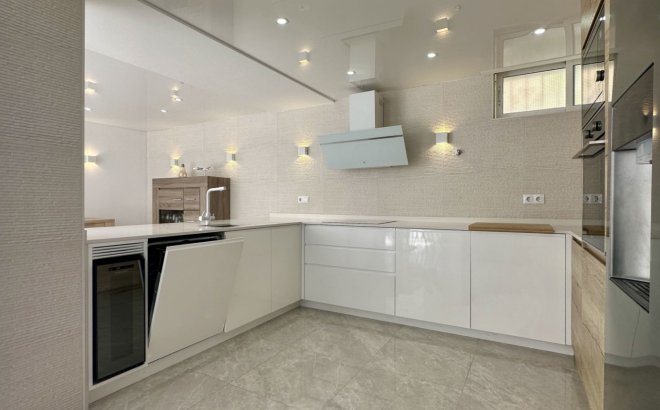 Resale - Villa -
Orihuela Costa - Costa Blanca