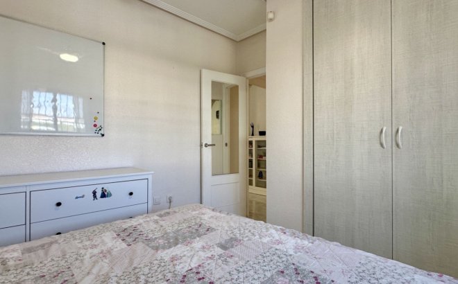 Resale - Villa -
Orihuela Costa - Costa Blanca