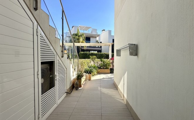 Revente - Appartement -
Orihuela Costa - Costa Blanca
