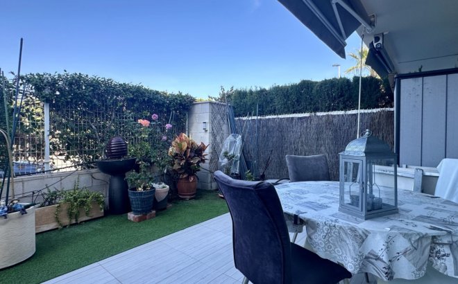 Revente - Appartement -
Orihuela Costa - Costa Blanca