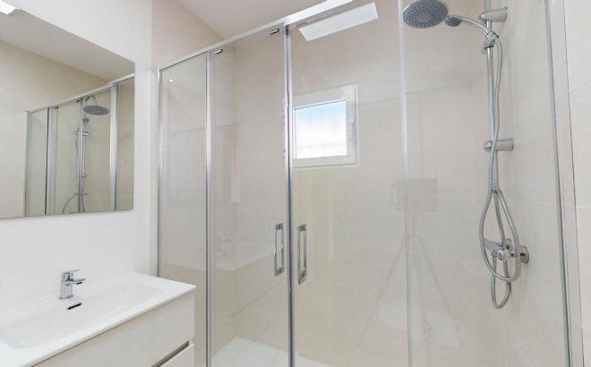 Resale - Bungalow -
Villamartin - Costa Blanca