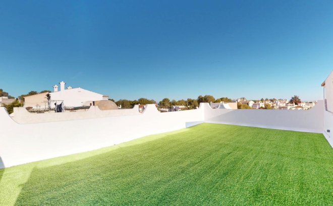 Resale - Bungalow -
Villamartin - Costa Blanca