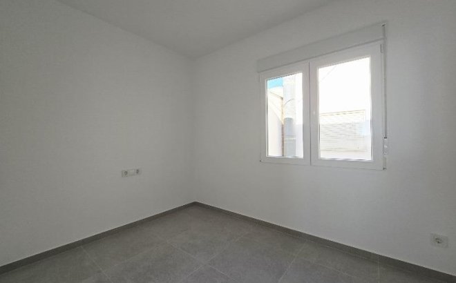 Revente - Penthouse -
Torrevieja - Playa del Cura