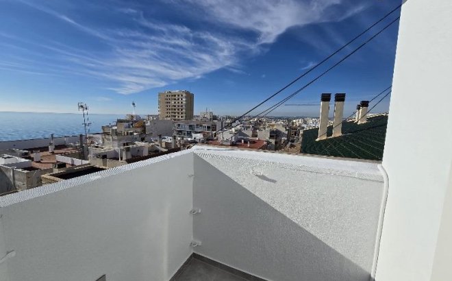 Revente - Penthouse -
Torrevieja - Playa del Cura
