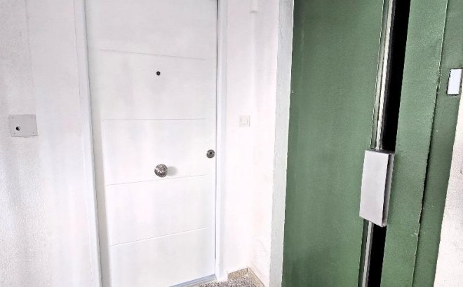 Revente - Penthouse -
Torrevieja - Playa del Cura