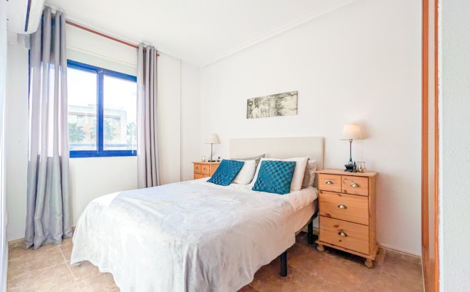 Revente - Appartement -
Orihuela Costa - Costa Blanca
