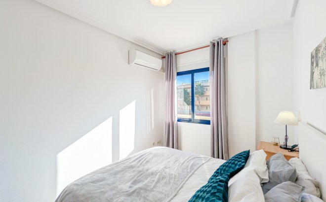 Revente - Appartement -
Orihuela Costa - Costa Blanca