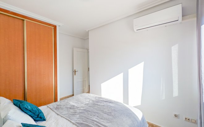 Revente - Appartement -
Orihuela Costa - Costa Blanca