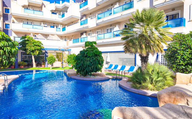 Revente - Appartement -
Orihuela Costa - Costa Blanca