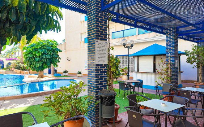 Revente - Appartement -
Orihuela Costa - Costa Blanca