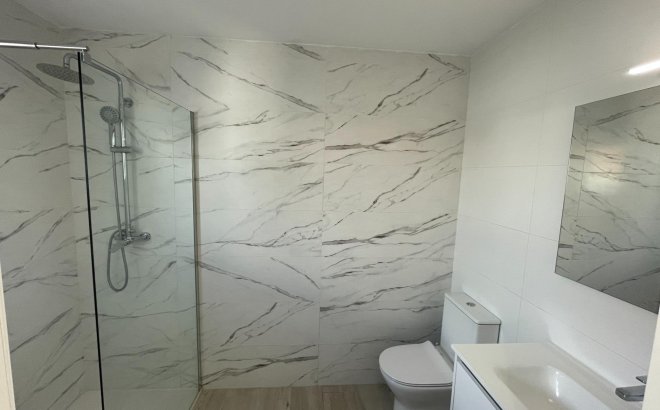 Herverkoop - Bungalow -
Orihuela Costa - La Regia