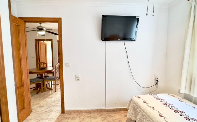 Resale - Apartment -
Torrevieja - Centro