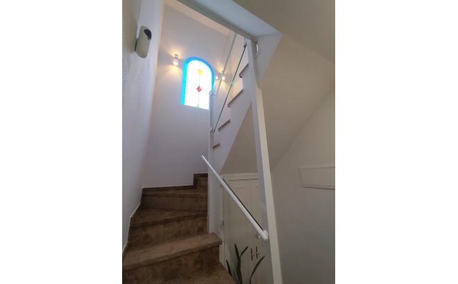 Resale - Villa -
San Miguel de Salinas - Inland