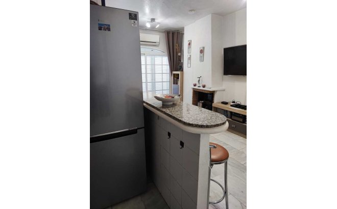 Resale - Penthouse -
Torrevieja - Playa de los Locos