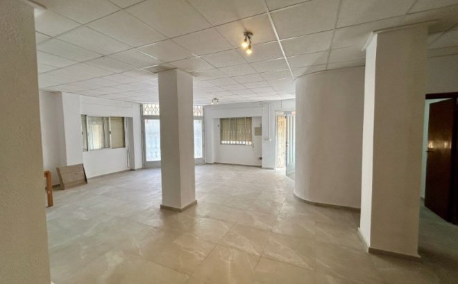 Resale - Apartment -
Torrevieja - Costa Blanca