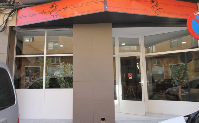 Resale - Commercial -
Torrevieja - Las Piscinas Naturales