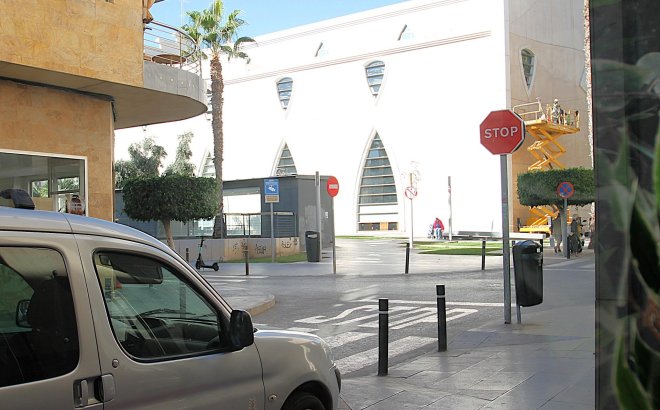 Resale - Commercial -
Torrevieja - Las Piscinas Naturales